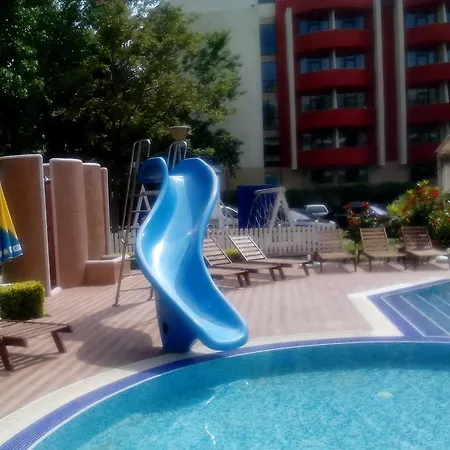 דירה In Admiral Plaza