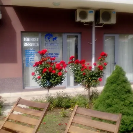 In Admiral Plaza דירה סאני ביץ'